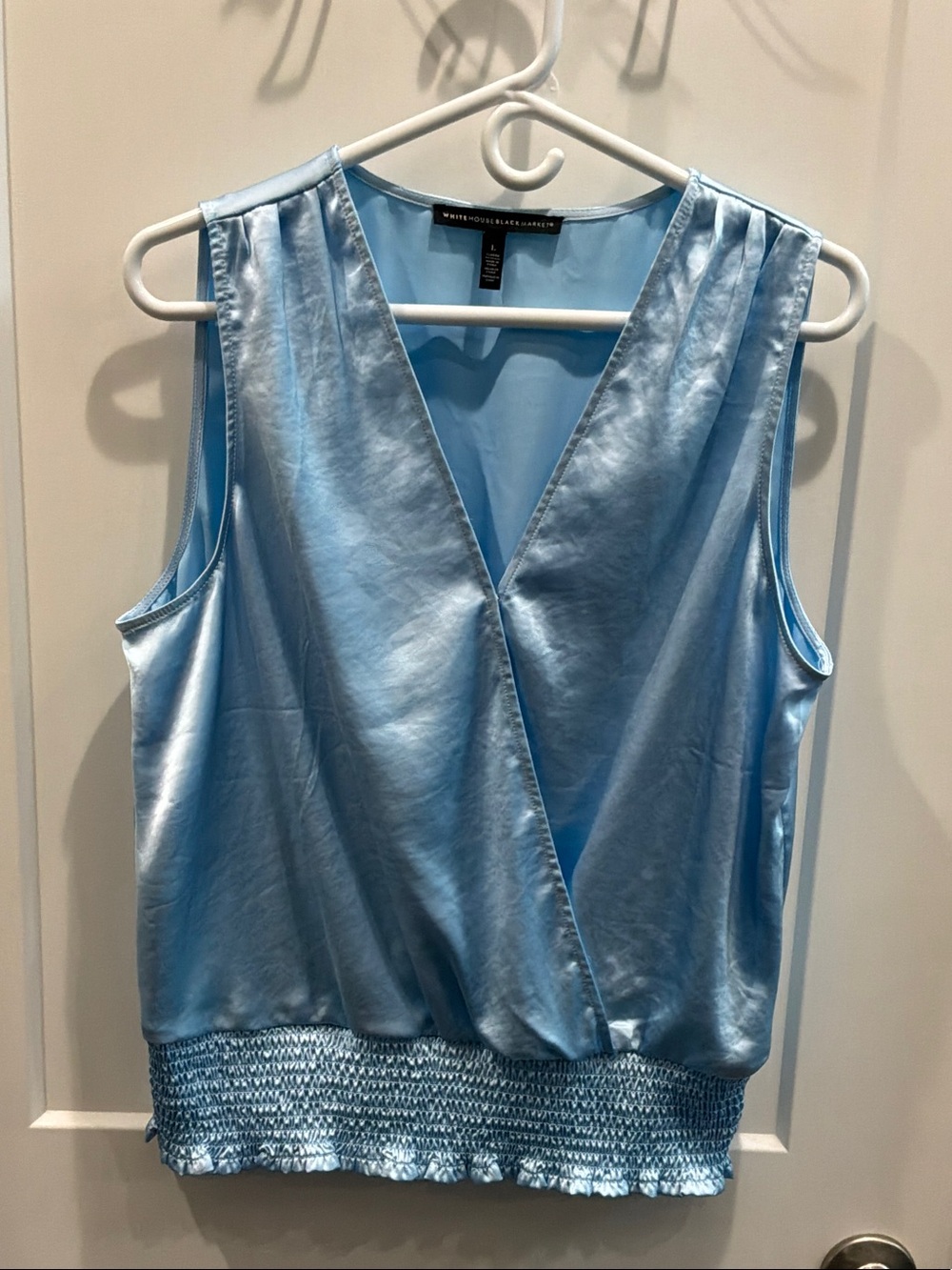White House Black Market Large Light Blue Satin V-Neck Sleeveless Camisole